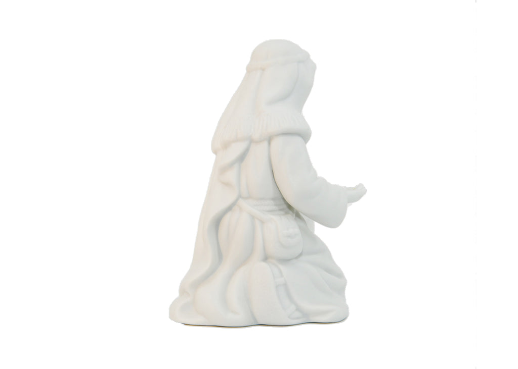 Avon Nativity Collectibles-The Innkeeper