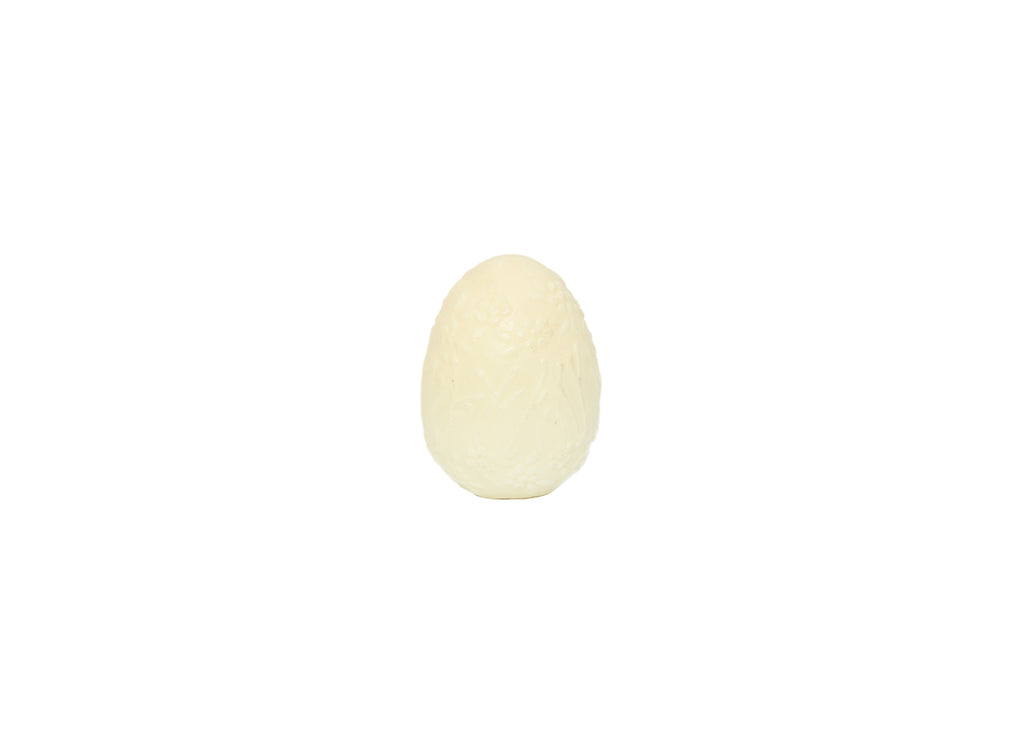 Avon-Chick in Egg Shell