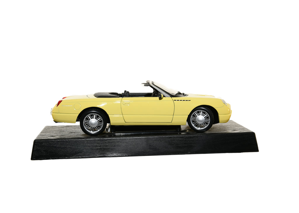 Maisto Premiere Collection Thunderbird Show Car