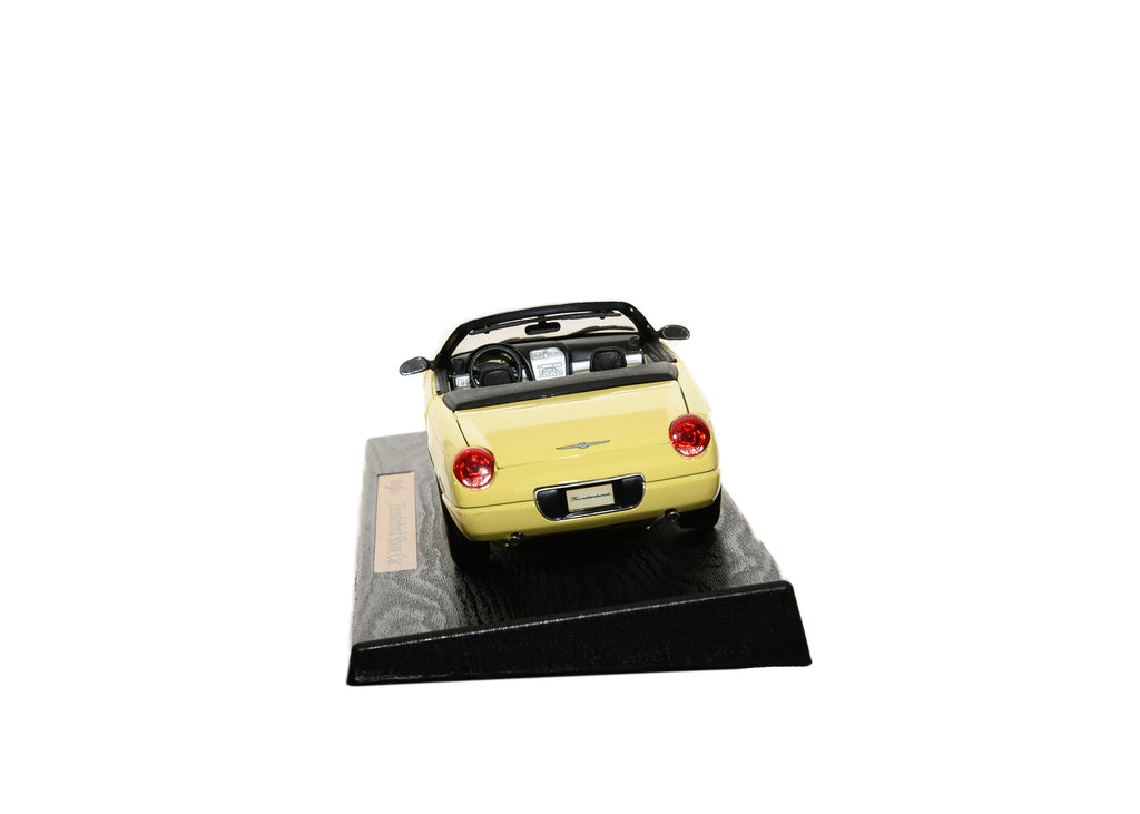 Maisto Premiere Collection Thunderbird Show Car